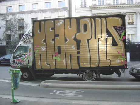 graffiti camion bd richard lenoir 11e
