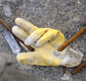 gant jaune attaqué boulevard poniatowski