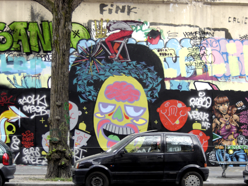 entrepot bus lagny mur de graff, photo paule kingleur, site paris label